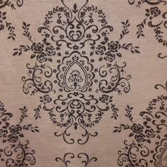 M Studio Flared Long Sleeved Top Beige with Black Damask Floral Design Medium - Picture 4 of 5